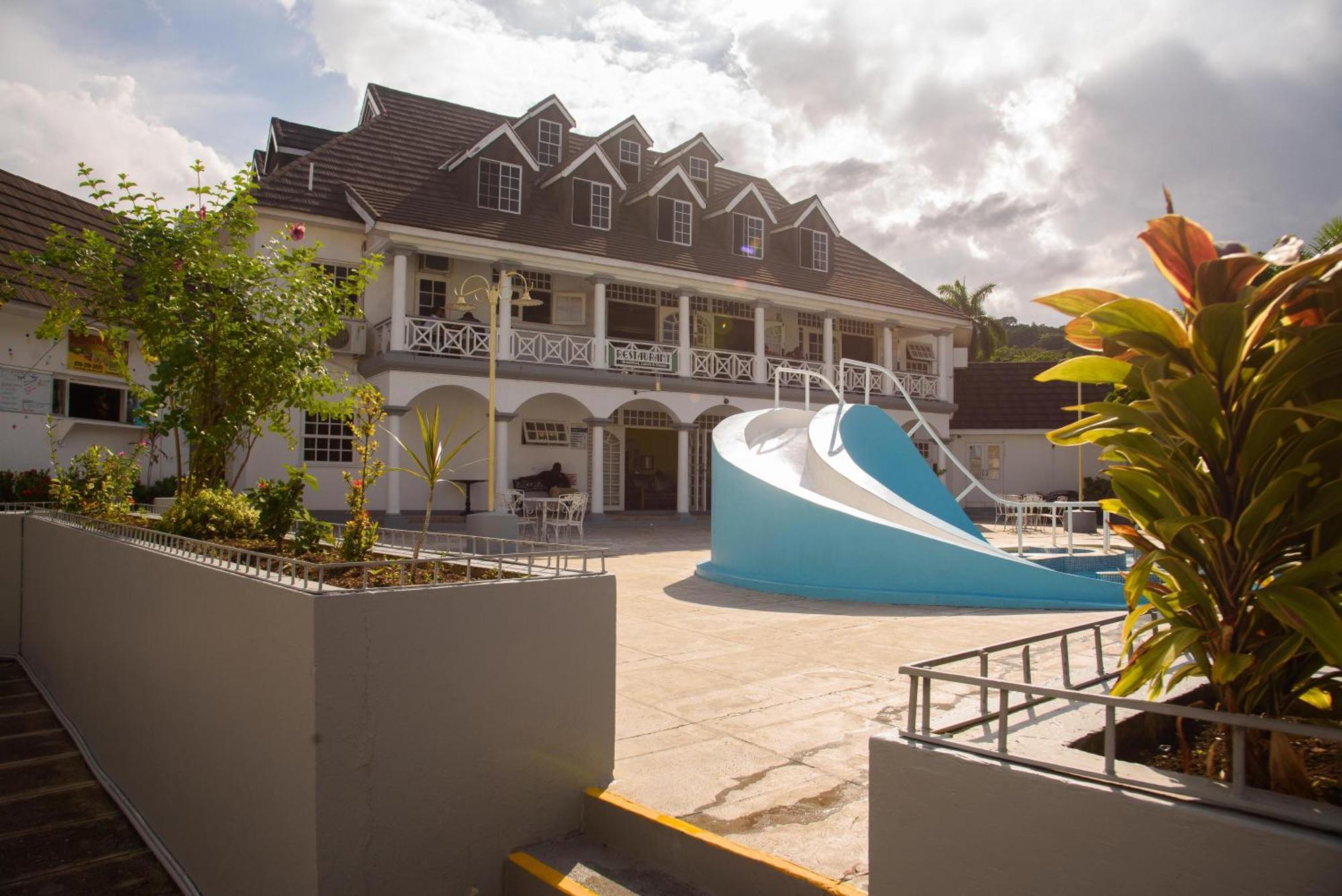 Czar'S Oasis Apt B27 @ Ocho Rios Exteriör bild